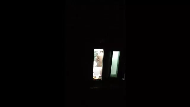 მოყვარული, იაპონური ანიმე ვიდეო