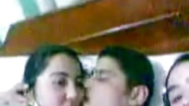 ინდოელი ჯექსონი დაიჭირეს პორნო ვიდეოები უფასო ჩამოტვირთვა თავს masturbating კი დაიწყოს masturbating.