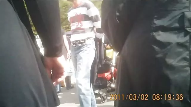 ლამაზი ბებერი კაცი,